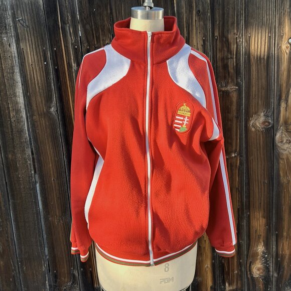 Hungary Fleece Red Jacket with Patch and Embossed Lettering on Back Men's Medium - Picture 1 of 12
